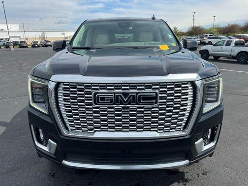 Onyx Black 2023 GMC Yukon Denali