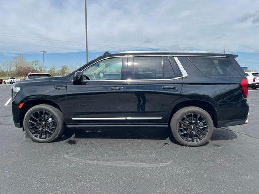 Onyx Black 2023 GMC Yukon Denali