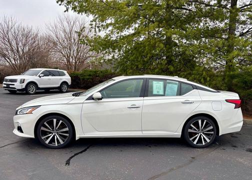 2019 Nissan Altima 2.5 Platinum