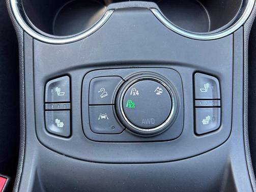 Summit White 2024 GMC Terrain SLT