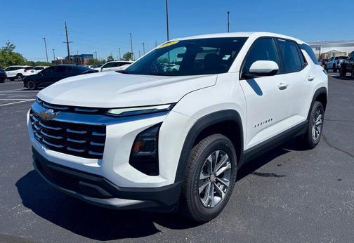 Summit White 2026 Chevrolet Equinox 1LT