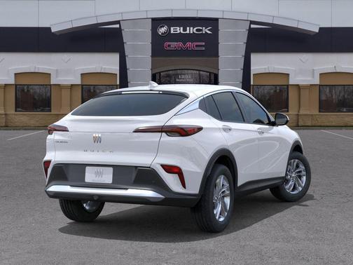 Summit White 2026 Buick Envista Preferred FWD