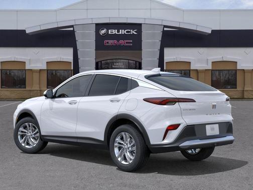 Summit White 2026 Buick Envista Preferred FWD