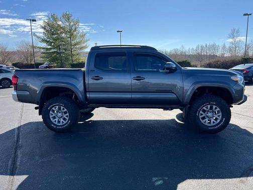2019 Toyota Tacoma SR5