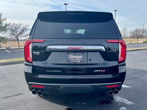 2022 GMC Yukon 4WD AT4