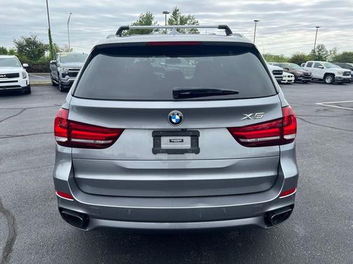 Space Gray Metallic 2017 BMW X5 xDrive50i