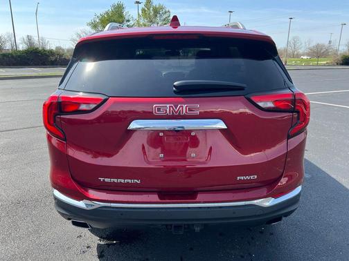 Red Quartz Tintcoat 2018 GMC Terrain SLT