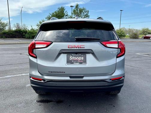 Sterling Metallic 2023 GMC Terrain SLE