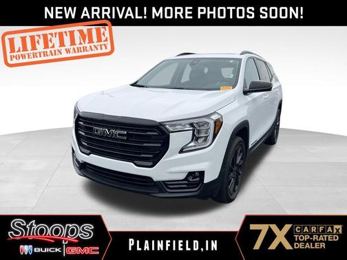 Summit White 2024 GMC Terrain SLT