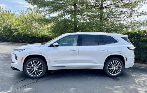 2025 Buick Enclave Avenir FWD