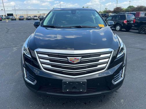 Stellar Black Metallic 2017 Cadillac XT5 Premium Luxury