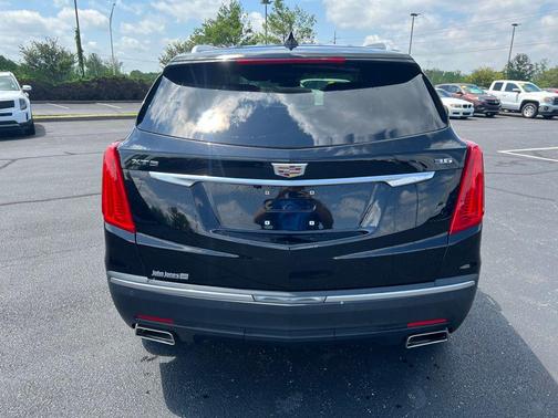 Stellar Black Metallic 2017 Cadillac XT5 Premium Luxury