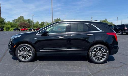 Stellar Black Metallic 2017 Cadillac XT5 Premium Luxury