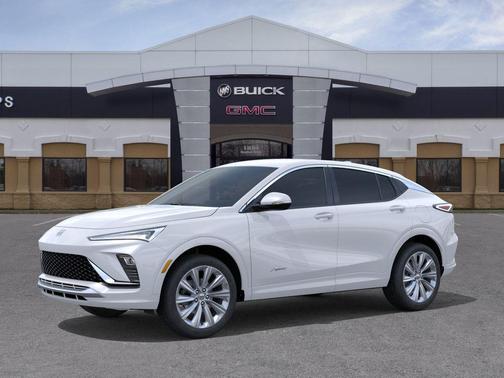 White Frost Tricoat 2026 Buick Envista Avenir FWD