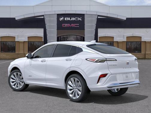 White Frost Tricoat 2026 Buick Envista Avenir FWD