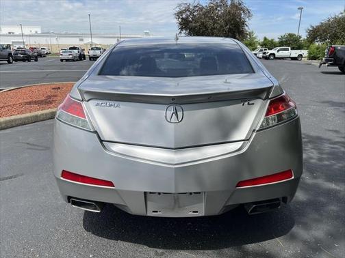 2010 Acura TL Technology