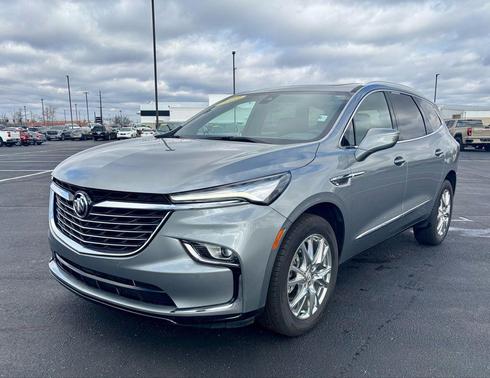 2023 Buick Enclave Essence FWD