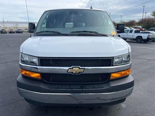 Summit White 2024 Chevrolet Express 3500 RWD 3500 Extended Wheelbase LT