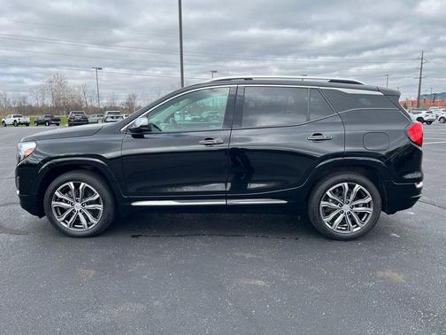 Ebony Twilight Metallic 2018 GMC Terrain Denali