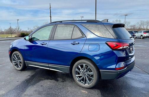 2023 Chevrolet Equinox FWD RS