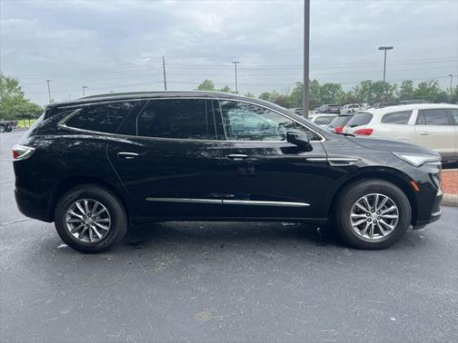 2022 Buick Enclave AWD Essence