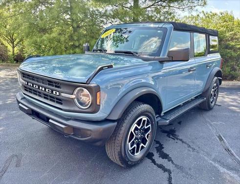 2022 Ford Bronco Base