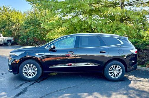2022 Buick Enclave FWD Essence