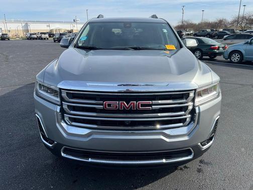 Sterling Metallic 2023 GMC Acadia FWD SLT