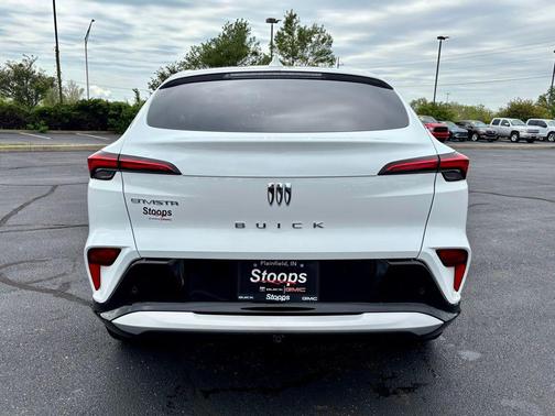 Summit White 2025 Buick Envista Sport Touring FWD