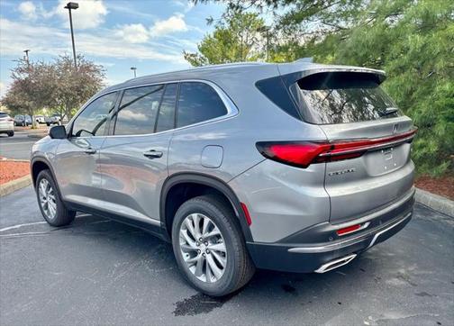2025 Buick Enclave Preferred FWD