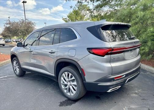 2025 Buick Enclave Preferred FWD