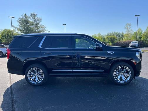 Onyx Black 2021 GMC Yukon Denali