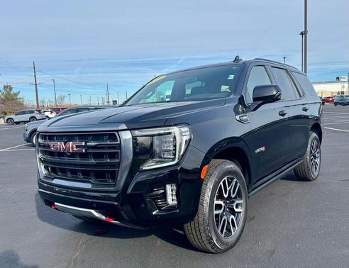 2022 GMC Yukon 4WD AT4