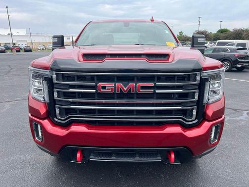 Cayenne Red Tintcoat 2022 GMC Sierra 2500 AT4