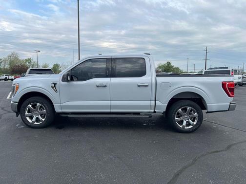 White 2021 Ford F-150 XLT