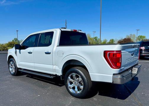 White 2021 Ford F-150 XLT