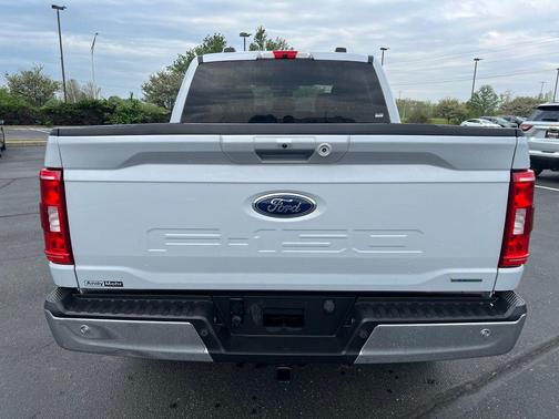 White 2021 Ford F-150 XLT