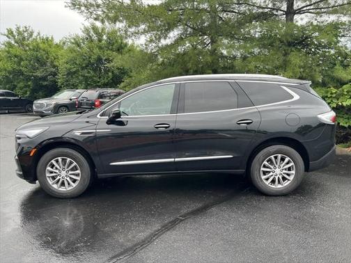 2022 Buick Enclave FWD Essence