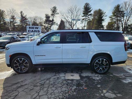 2021 Chevrolet Suburban RST