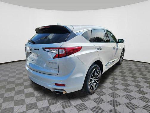 2025 Acura RDX Advance Package