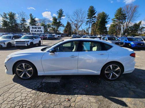 2025 Acura TLX Technology