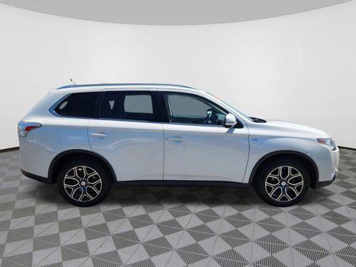2015 Mitsubishi Outlander GT