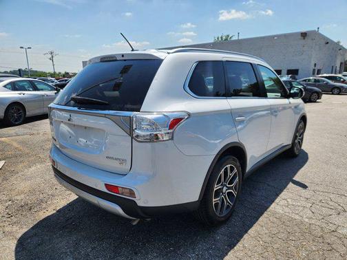 2015 Mitsubishi Outlander GT