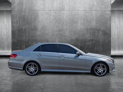2014 Mercedes-Benz E-Class 4MATIC