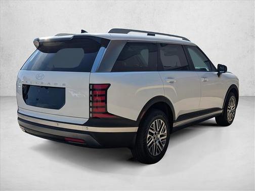 Creamy White Pearl 2026 Hyundai PALISADE SEL 7P