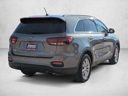 2020 Kia Sorento LX