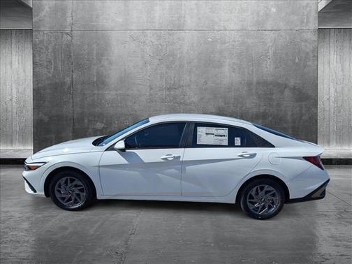 2025 Hyundai ELANTRA HEV Blue