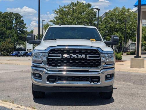 2023 RAM 2500 Big Horn Crew Cab 4x4 8' Box