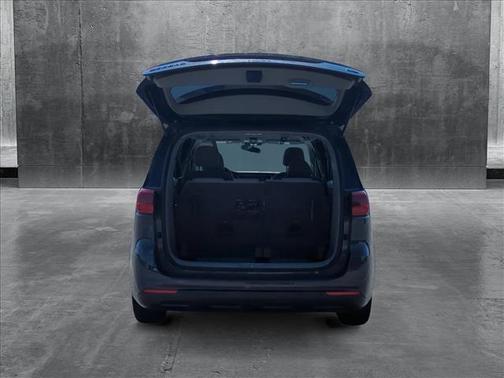 2021 Kia Sedona LX