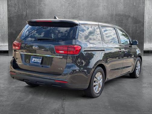 2021 Kia Sedona LX